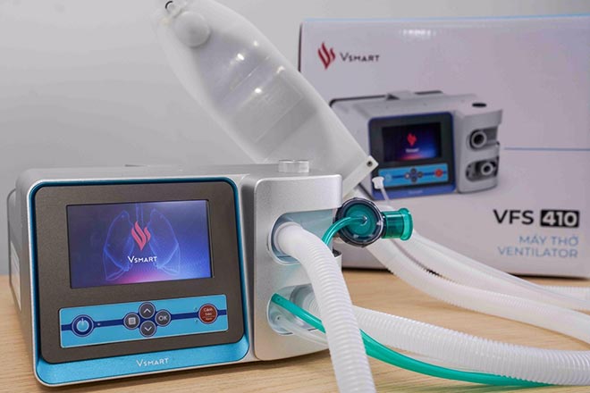 Vingroup hoàn thành hai mẫu máy thở phục vụ điều trị Covid-19 - 1